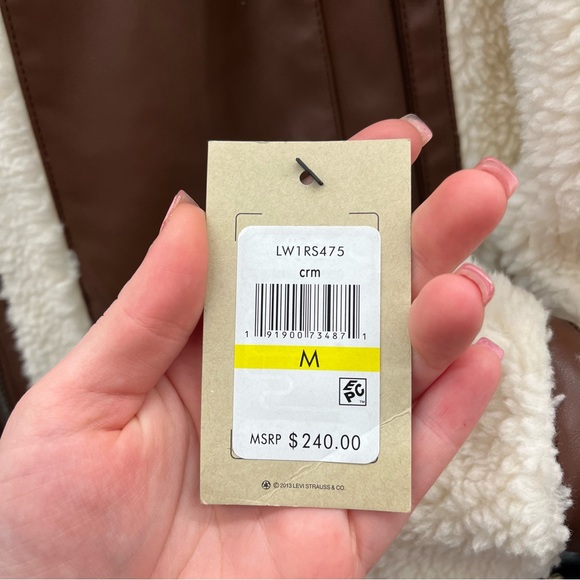 Levi’s Sherpa Moto Jacket - Picture 16 of 16